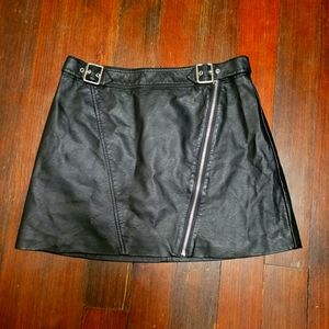 decree leather skirt